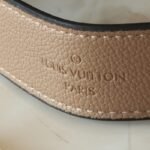 Louis Vuitton Carryall PM Bicolor Monogram Empreinte Dove And Cream 29Cm M47180 - Image 8