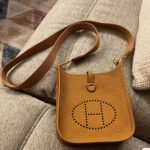 Hermes Mini Evelyne Bag Brown 17cm - Image 3