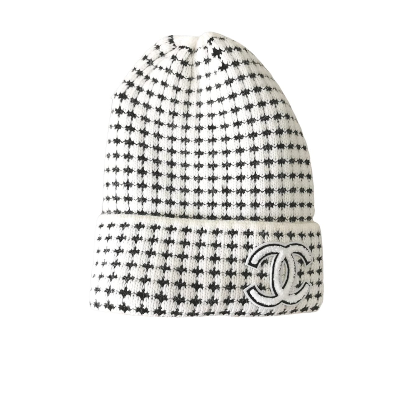 TBNB-2-2 Chanel CC Wool Beanie White - Image 1